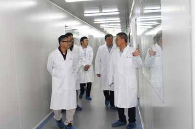 北京大學(xué)科技開發(fā)部邱部長(zhǎng)一行蒞臨我司，共探細(xì)胞技術(shù)研發(fā)與應(yīng)用新篇章